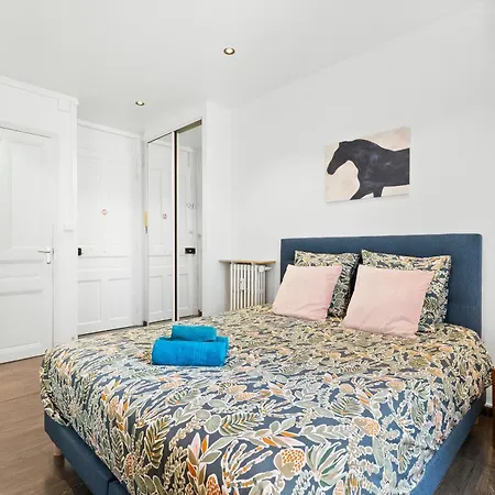 Renting - Paganini - New Lovely Cosy Flat In Heart Of